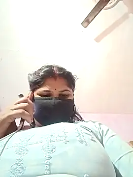 Hotmohni online show from 02-14-25, 09:45