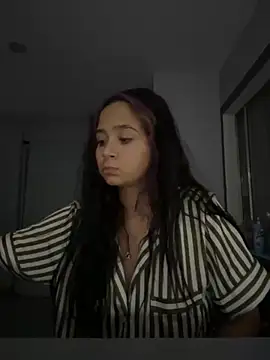 Snapshot of paopira chatting on 10-28-25, 05:00 paopira online show from 10-28-25, 05:00