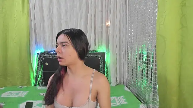 Snapshot of Megan_Miles02 chatting on 12-27-24, 11:10 Megan Miles02 online show from 12-27-24, 11:10