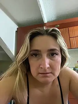 antonella87 online show from 01-18-25, 07:48