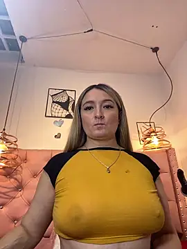 Snapshot of antonella87 chatting on 02-04-26, 10:36 antonella87 online show from 02-04-26, 10:36