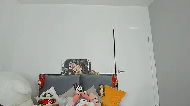 Snapshot of dolly_ll chatting on 02-06-25, 04:25 dolly ll online show from 02-06-25, 04:25