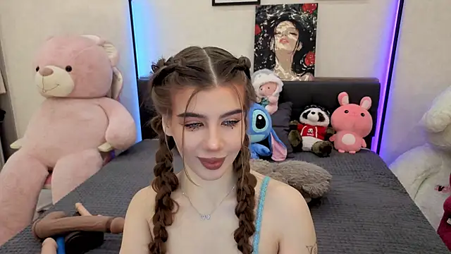 Snapshot of dolly_ll chatting on 11-16-25, 01:17 dolly ll online show from 11-16-25, 01:17