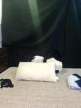 Blossam 07 online show from 01-14-25, 02:22