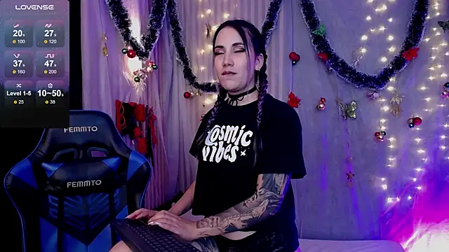 BLACKTSUKI7  online show from 01-05-25, 11:55