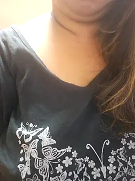 Snapshot of Ravina_patil1 chatting on 02-15-25, 01:49 Ravina patil1 online show from 02-15-25, 01:49