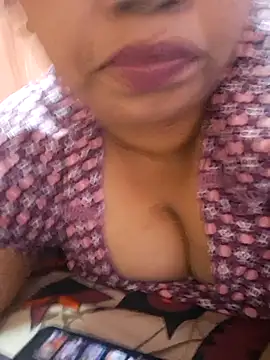 Snapshot of Ravina_patil1 chatting on 09-24-25, 02:42 Ravina patil1 online show from 09-24-25, 02:42