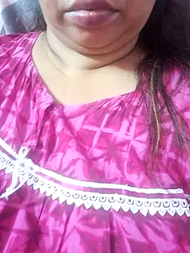 Snapshot of Ravina_patil1 chatting on 10-05-25, 07:56 Ravina patil1 online show from 10-05-25, 07:56