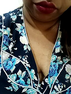 Ravina patil1 online show from 12-17-25, 02:56