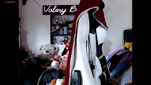 ValeryBaker  online show from 11-03-25, 03:02