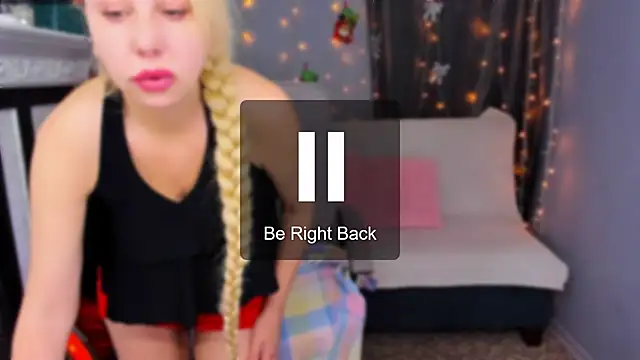 Snapshot of Anny_Jey_ chatting on 12-26-24, 09:15 Anny Jey online show from 12-26-24, 09:15