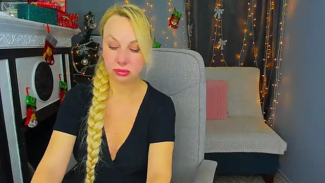 Snapshot of Anny_Jey_ chatting on 12-28-24, 06:29 Anny Jey online show from 12-28-24, 06:29