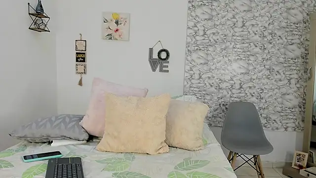 Canhela1 online show from 03-15-26, 02:45