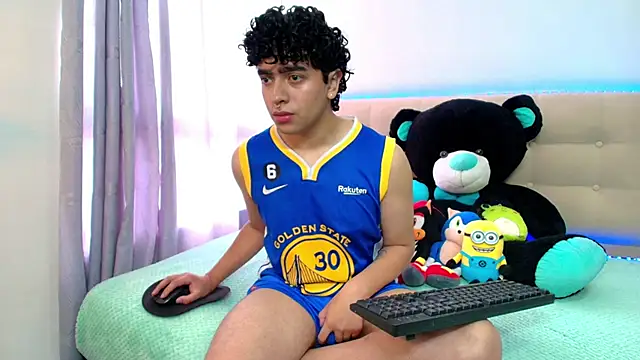 Snapshot of _nickconnor01 chatting on 12-13-24, 07:53 nickconnor01 online show from 12-13-24, 07:53