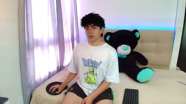 Snapshot of _nickconnor01 chatting on 01-02-25, 07:51 nickconnor01 online show from 01-02-25, 07:51