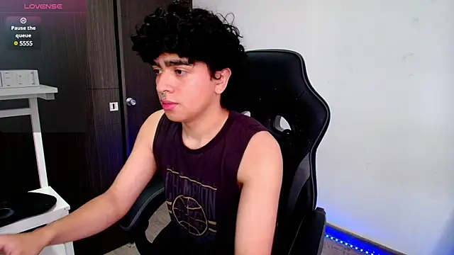 Snapshot of _nickconnor01 chatting on 01-24-25, 07:07 nickconnor01 online show from 01-24-25, 07:07