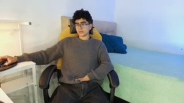 Snapshot of _nickconnor01 chatting on 10-16-25, 06:25 nickconnor01 online show from 10-16-25, 06:25