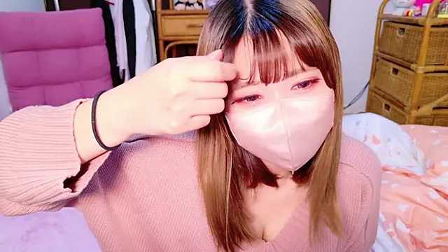 Snapshot of Megu_Melon chatting on 03-11-25, 11:55 Megu Melon online show from 03-11-25, 11:55