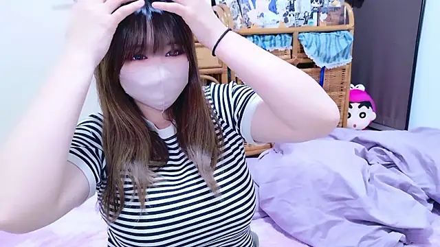 Snapshot of Megu_Melon chatting on 09-11-25, 09:42 Megu Melon online show from 09-11-25, 09:42