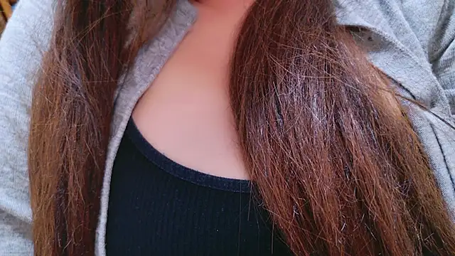 Snapshot of Megu_Melon chatting on 10-23-25, 10:47 Megu Melon online show from 10-23-25, 10:47