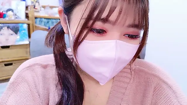 Snapshot of Megu_Melon chatting on 11-28-25, 02:42 Megu Melon online show from 11-28-25, 02:42