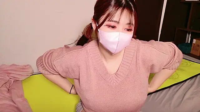 Snapshot of Megu_Melon chatting on 12-01-25, 02:44 Megu Melon online show from 12-01-25, 02:44