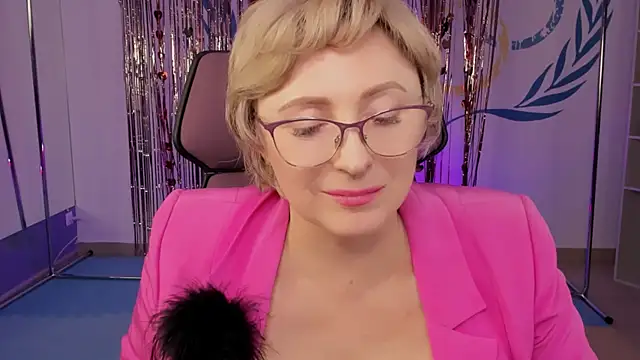 sugar vivien online show from 02-26-25, 06:21