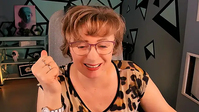 sugar vivien online show from 11-19-25, 01:22