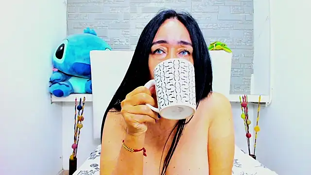 HorniestMilf online show from 09-13-25, 05:35