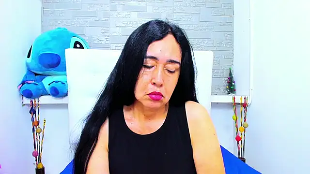 HorniestMilf online show from 09-28-25, 05:29