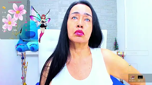 HorniestMilf online show from 10-24-25, 09:11