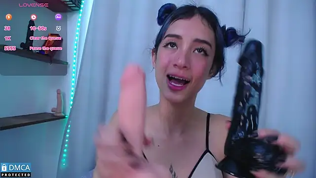 BellaOdisea online show from 03-18-25, 07:31