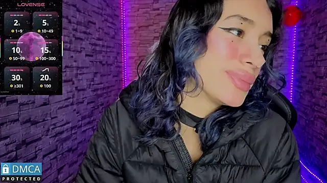 BellaOdisea online show from 10-20-25, 07:25