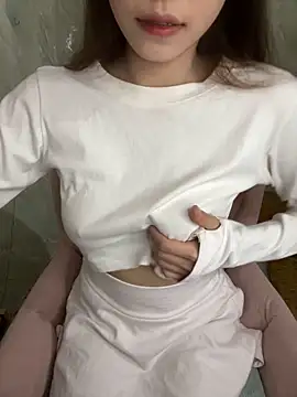 Pink Pretty online show from 01-23-25, 04:37