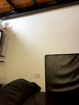 FlorBich online show from 10-22-25, 01:39