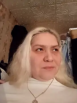 Snapshot of Minna_Jeannie chatting on 12-09-24, 03:40 Minna Jeannie online show from 12-09-24, 03:40