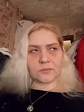 Snapshot of Minna_Jeannie chatting on 03-10-25, 03:34 Minna Jeannie online show from 03-10-25, 03:34