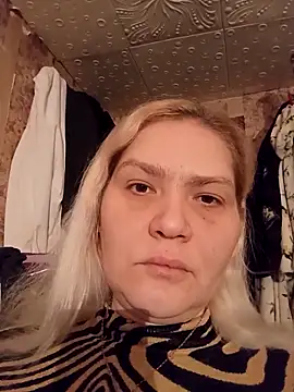 Minna Jeannie online show from 12-23-25, 02:09