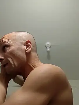 wedge75 online show from 09-30-25, 05:18