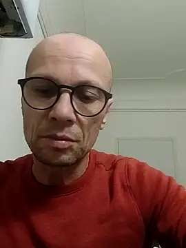 wedge75 online show from 10-25-25, 01:40