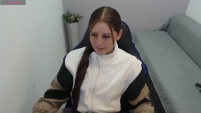 valerie diaz1 online show from 10-03-25, 01:30