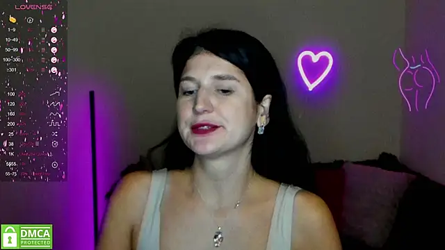 Alianna Solo Kisses online show from 02-24-25, 09:53