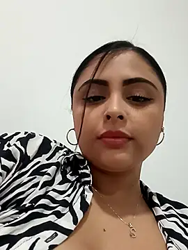 Snapshot of MelannyBell chatting on 02-25-25, 09:46 MelannyBell online show from 02-25-25, 09:46