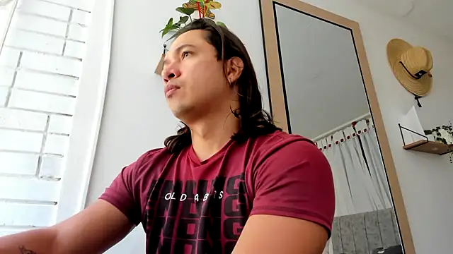 Snapshot of Valerioe chatting on 09-26-25, 01:26 Valerioe online show from 09-26-25, 01:26