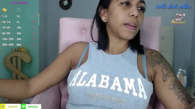 Snapshot of Kristel_lee chatting on 02-19-25, 12:11 Kristel lee online show from 02-19-25, 12:11