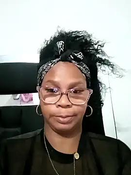 Melanie candy  online show from 10-01-25, 09:54