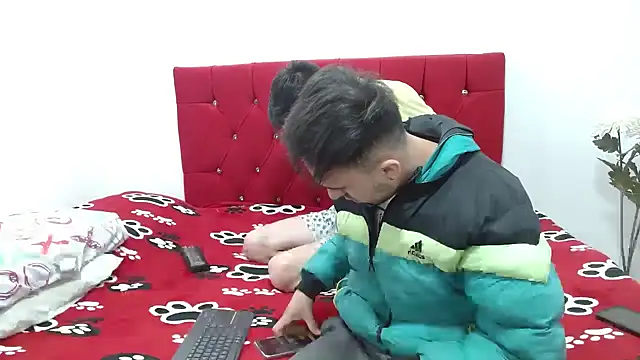 Snapshot of big-dicktop23 chatting on 12-16-24, 02:15 big-dicktop23 online show from 12-16-24, 02:15