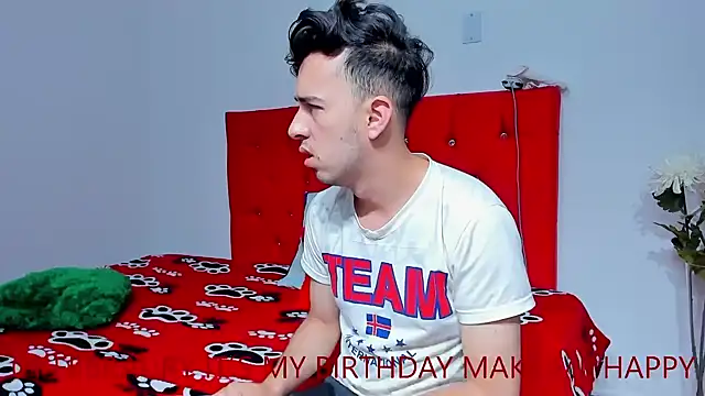 Snapshot of big-dicktop23 chatting on 01-30-25, 08:31 big-dicktop23 online show from 01-30-25, 08:31