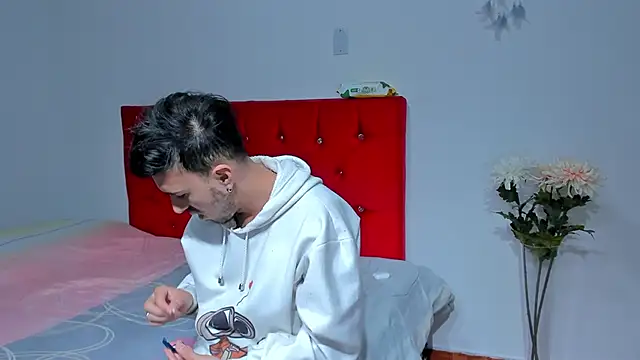 Snapshot of big-dicktop23 chatting on 02-24-25, 11:41 big-dicktop23 online show from 02-24-25, 11:41