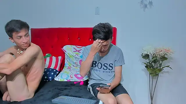 Snapshot of big-dicktop23 chatting on 03-21-25, 04:28 big-dicktop23 online show from 03-21-25, 04:28